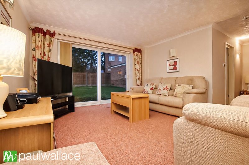 Property photo 2 of 14 Lounge