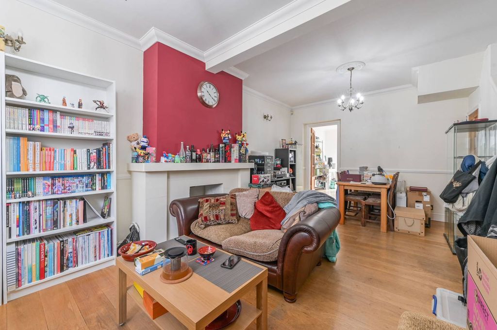 Property photo 2 of 15