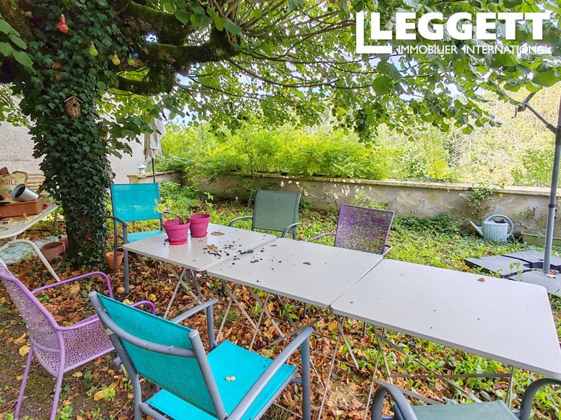 Property photo 2 of 10