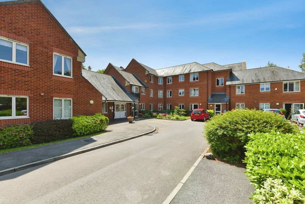 Property photo 1 of 16 Pbox-Img.Jpg