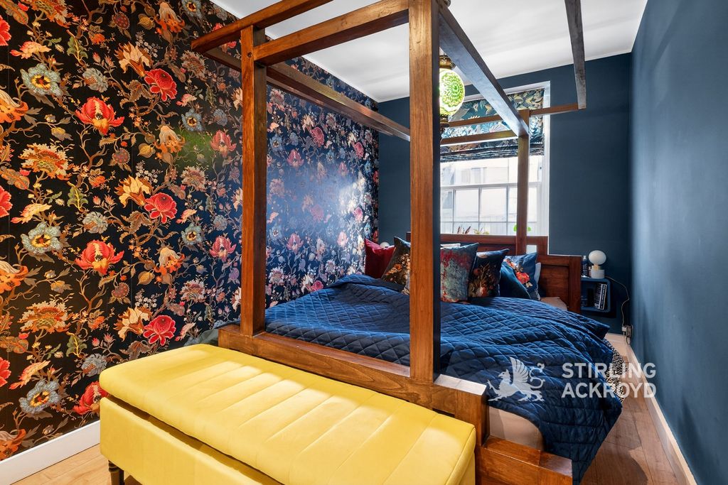 Property photo 3 of 19 Bedroom