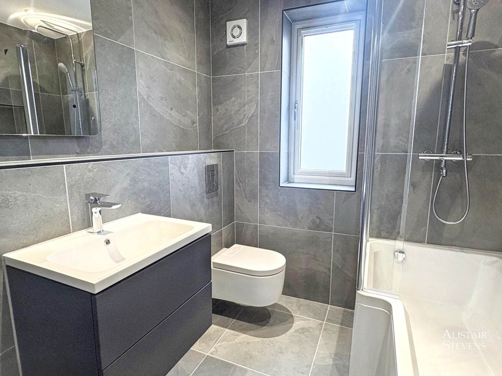 Additional image 17 of 4 bed detached house for saleHunt Lane, Chadderton OL9