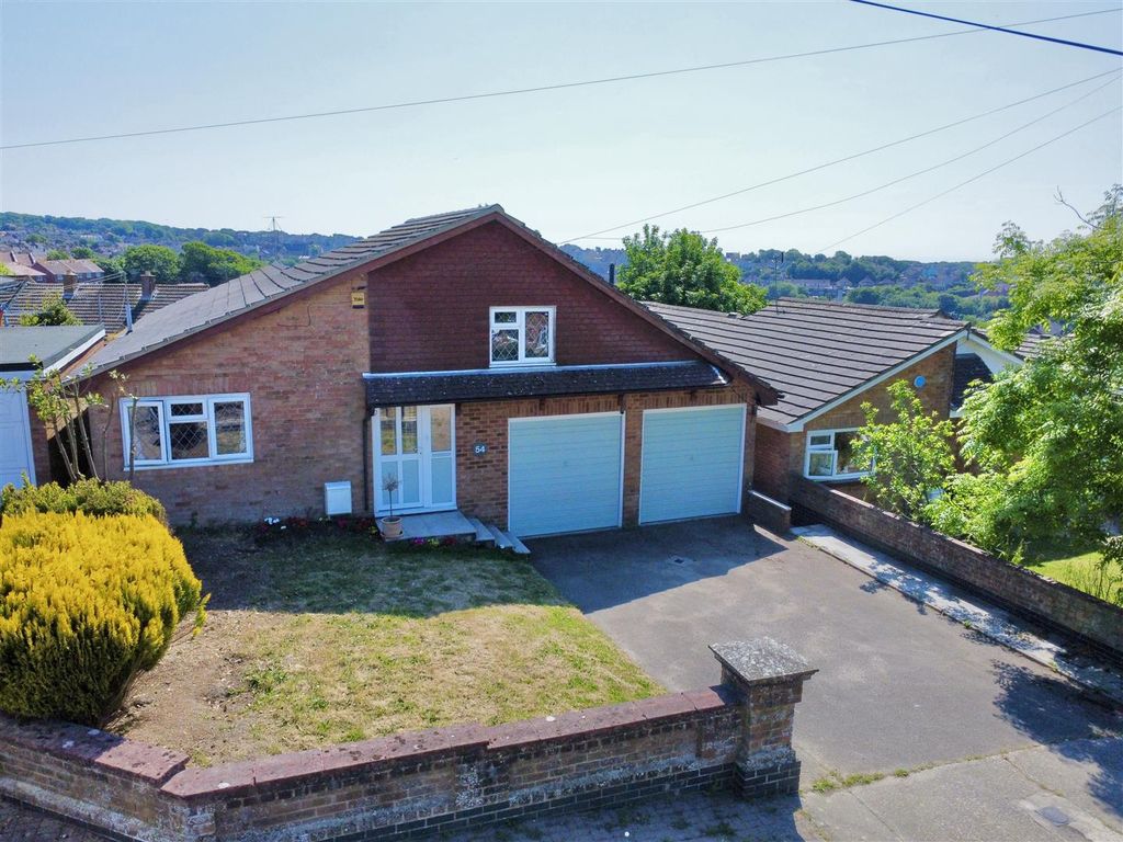 Property photo 1 of 19