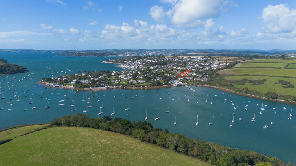 Property photo 2 of 24 4324153