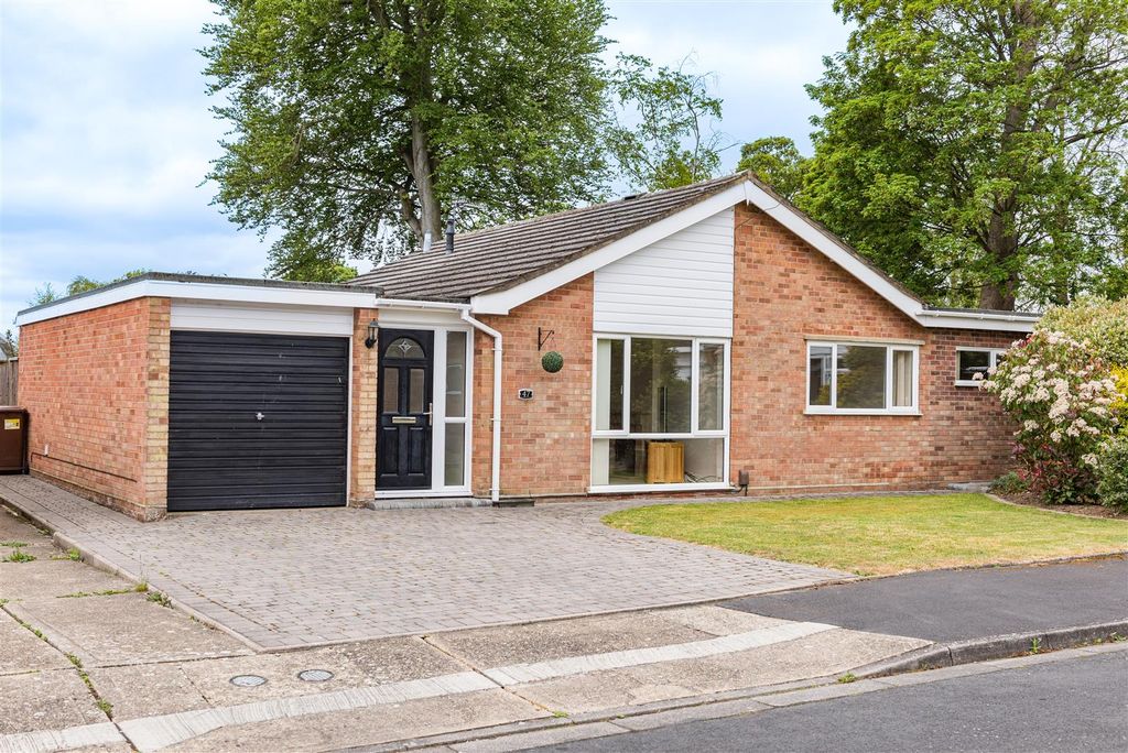 Property photo 1 of 16 No47_33.Jpg