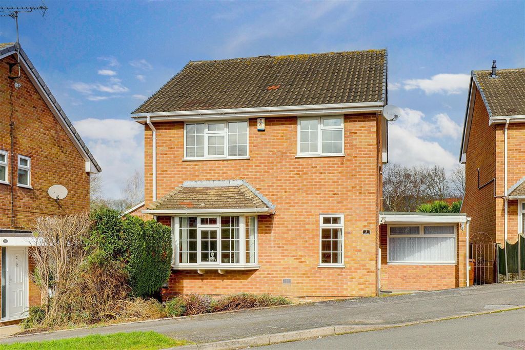 Property photo 1 of 18 1