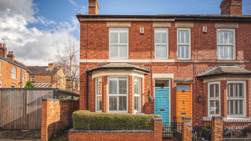Property photo 1 of 31 4587660