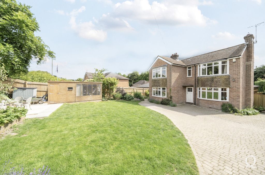 Property photo 1 of 32 d9980357-E89B-483...