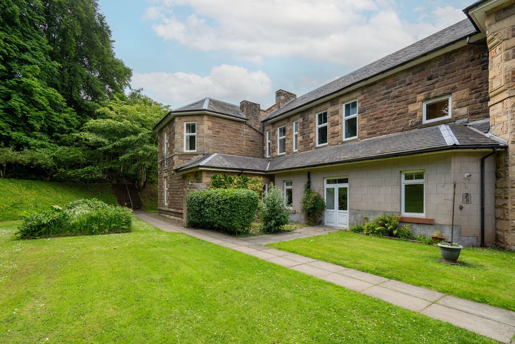 Property photo 1 of 28 Primary Property Image