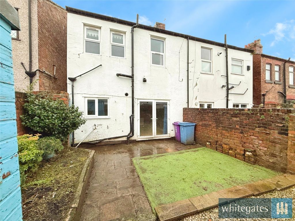 Property photo 2 of 19 Picture No. 11