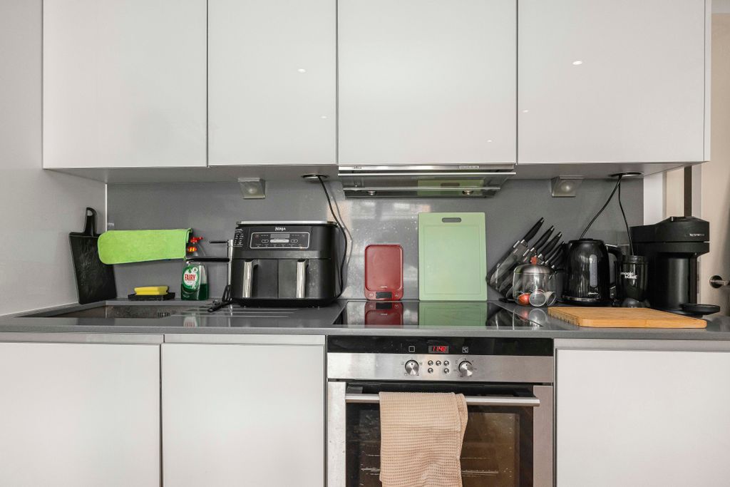 Property photo 3 of 7