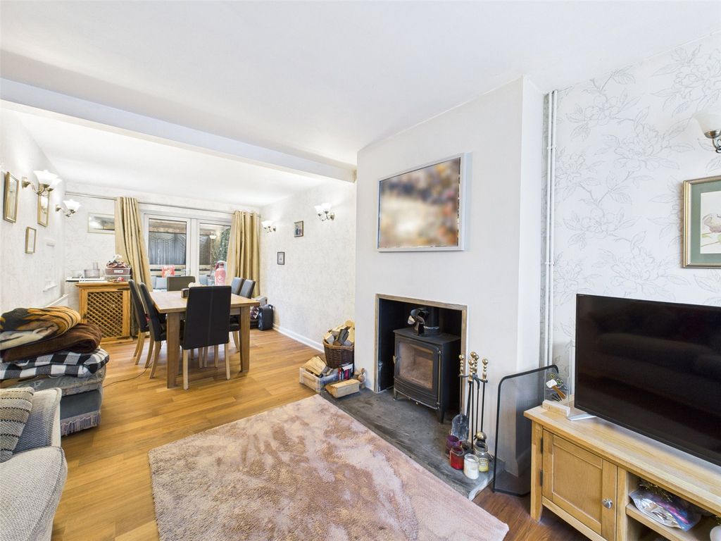 Property photo 3 of 19 Picture No. 05