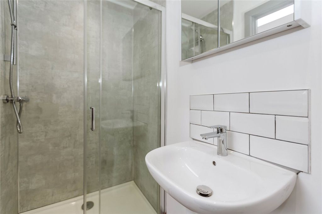 Property photo 3 of 8 Picture No. 04