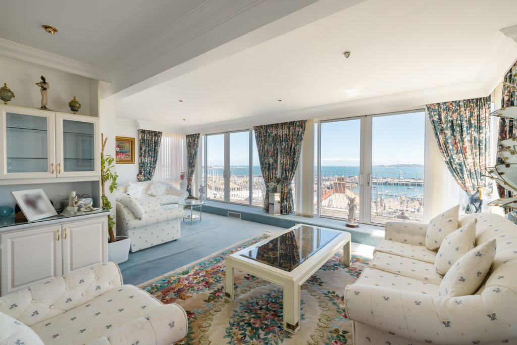 Additional image 10 of 4 bed detached house for saleClifton, St. Peter Port, Guernsey GY1