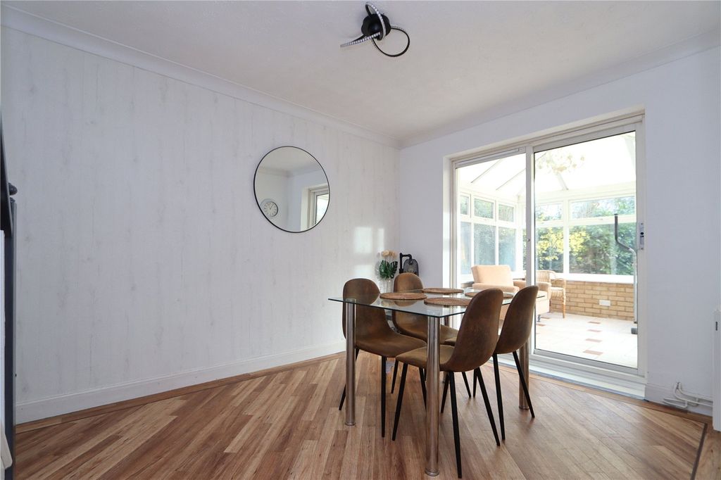 Property photo 3 of 19 Picture No. 10