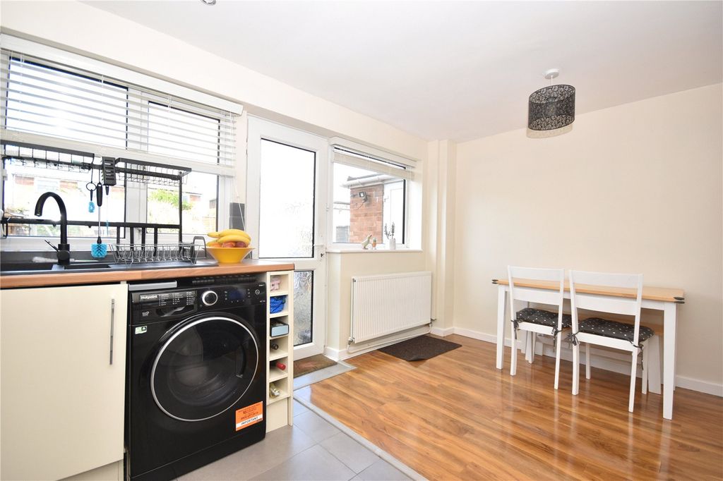 Property photo 2 of 14 Picture No. 01