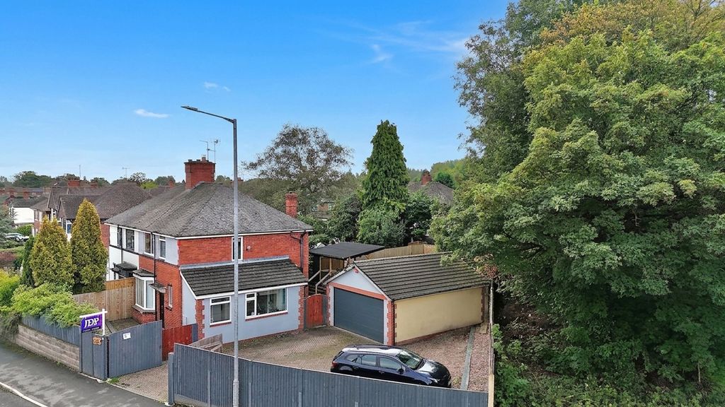 Property photo 1 of 41