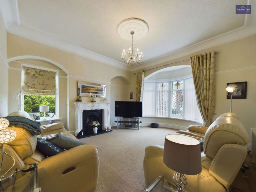 Property photo 3 of 20