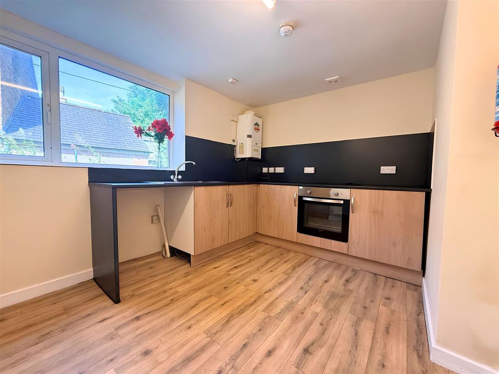 Property photo 3 of 7 Untitled Design (20).Jpg