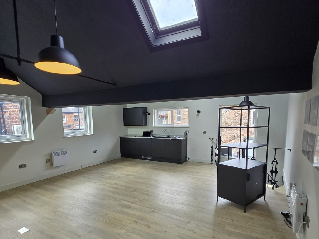 Property photo 2 of 12