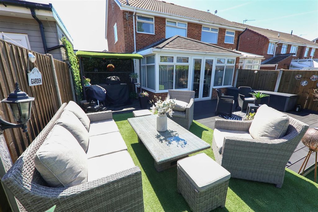 Property photo 3 of 22 Rear Garden