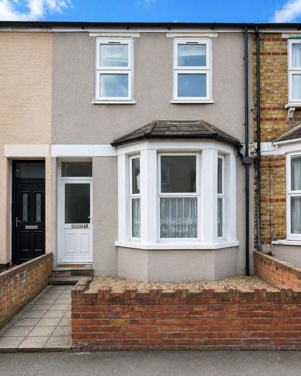Property photo 1 of 13 1Bf487B9-3946-4385-8010-A4Bdcfa70239