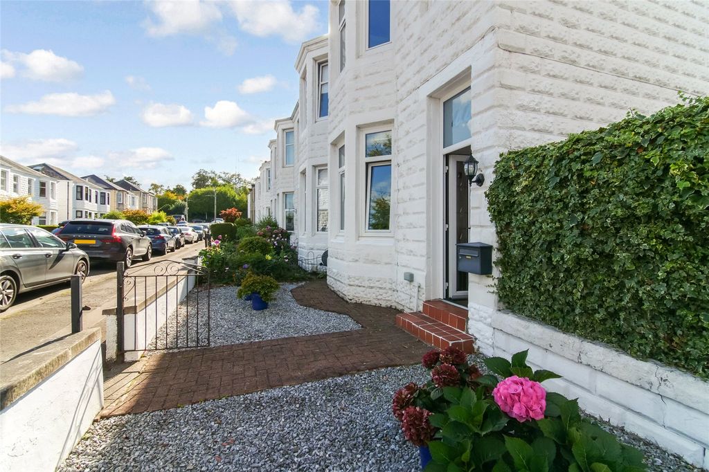 Property photo 1 of 14 Front External