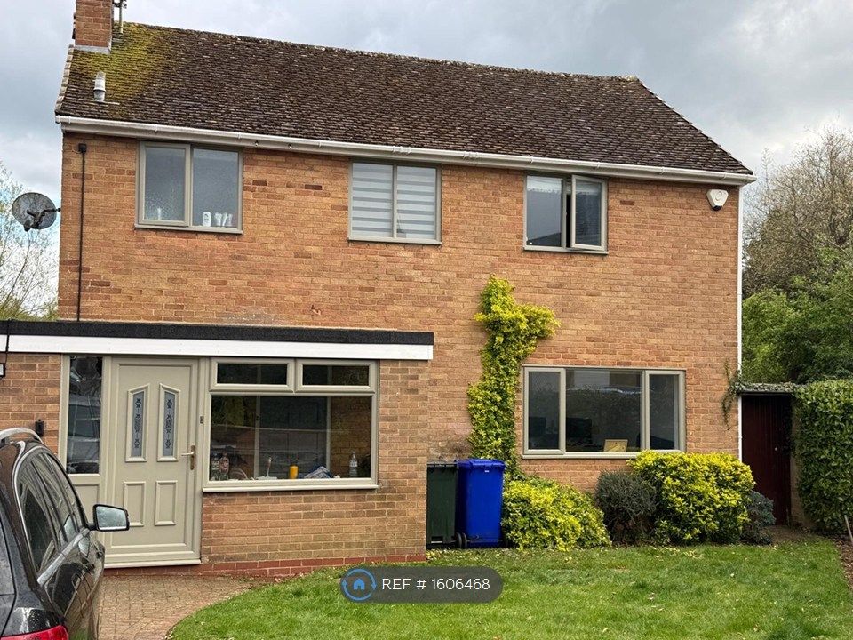 Property photo 1 of 3