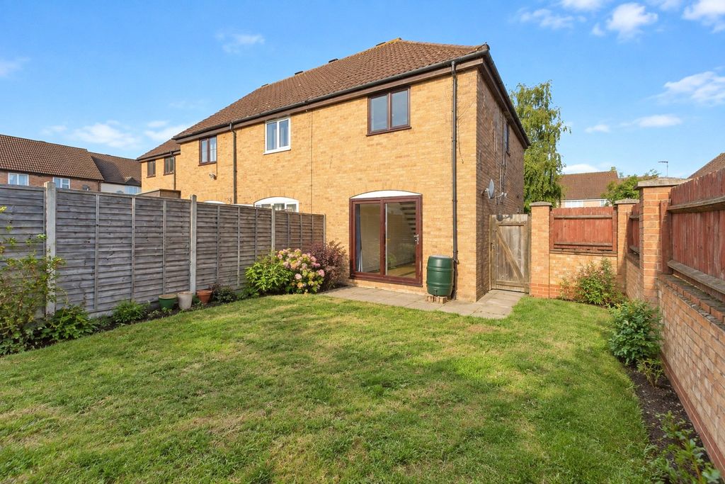 Property photo 2 of 15 Picture No. 24