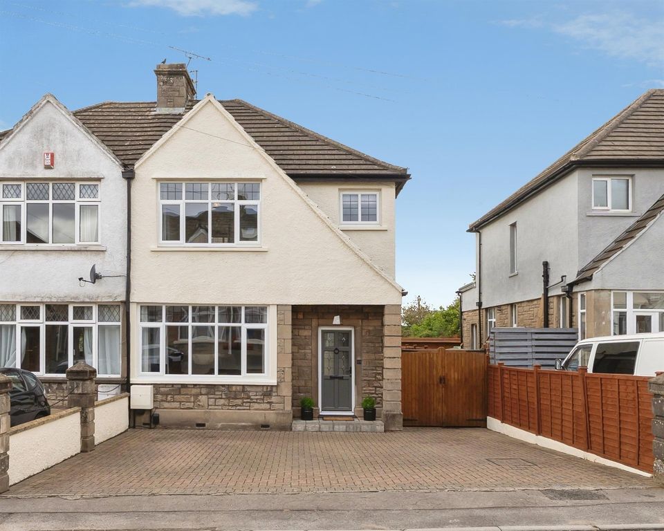 Property photo 1 of 23