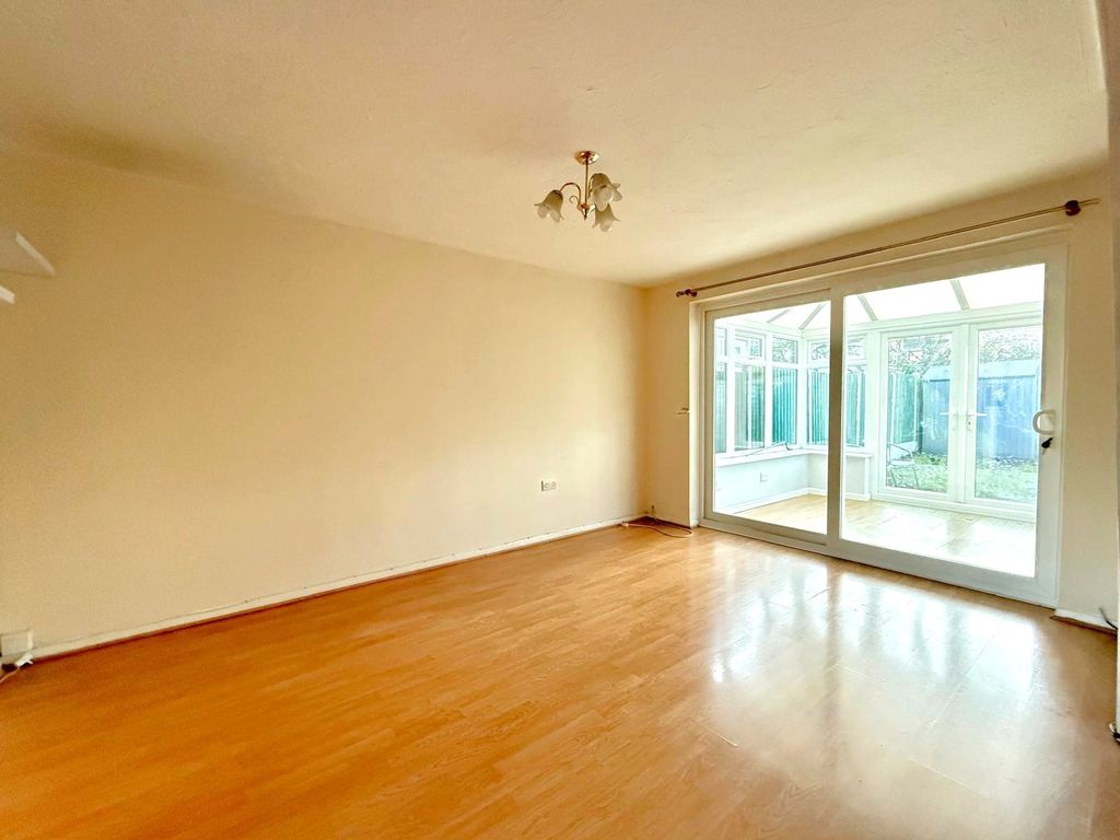 Property photo 3 of 10 Picture No. 17
