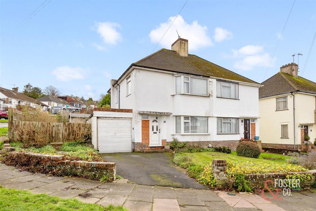 Property photo 1 of 25 Wilmington Way, 52-002.Jpg