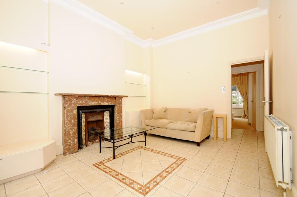 Property photo 1 of 5 Picture No. 05