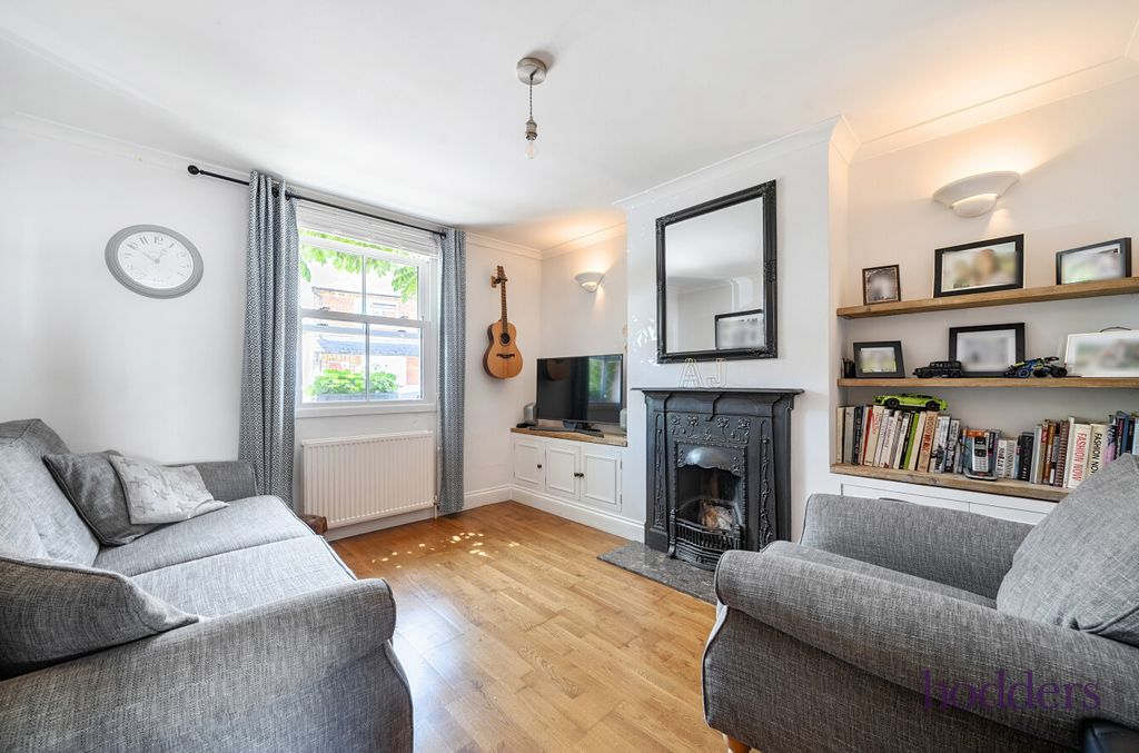 Property photo 2 of 18 Eec425Be-A911-4B7...
