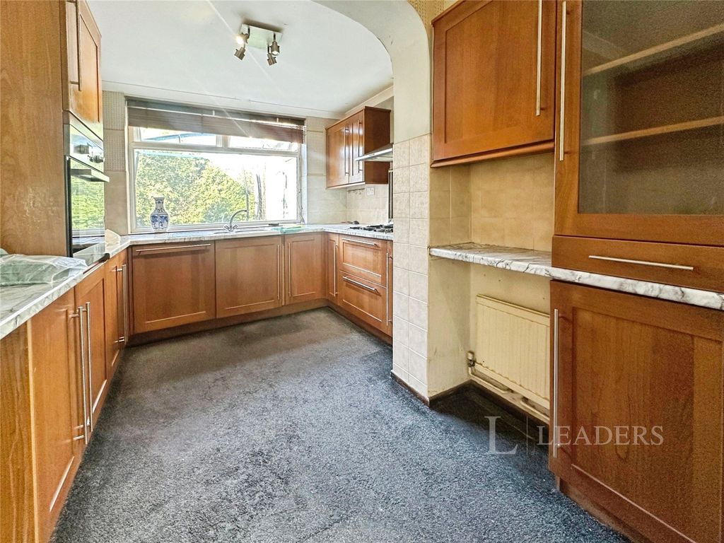 Property photo 3 of 14 Picture No. 51
