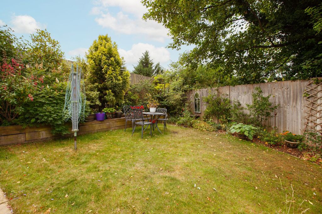 Property photo 3 of 15