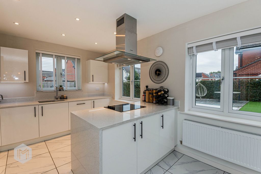 Property photo 2 of 38 Picture No. 22