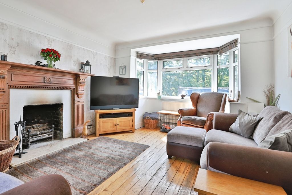 Property photo 3 of 19 Pbox-Img.Jpg