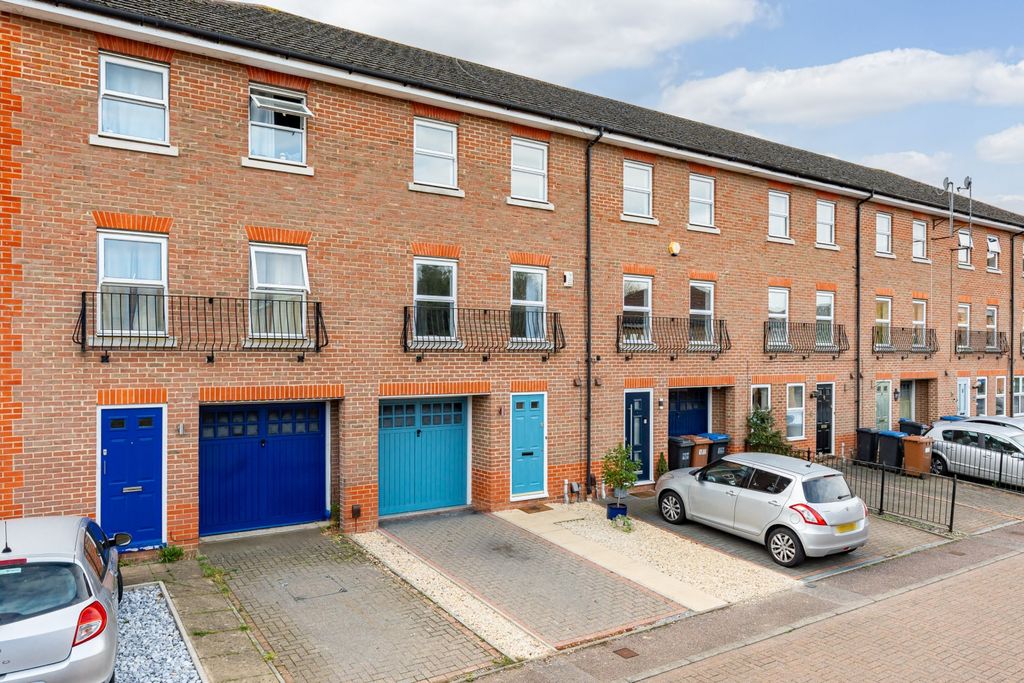 Property photo 2 of 36 Front Of Property