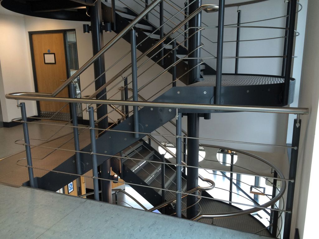 Property photo 3 of 7