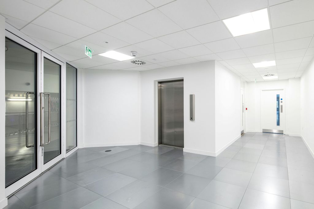 Property photo 2 of 8 1d4c97Cb270A357Eb3581cd7d80110039Ac52c20.Jpg