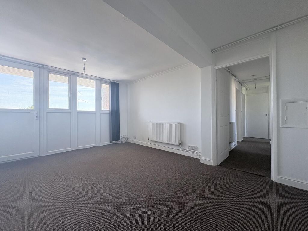 Property photo 2 of 10 Living Room