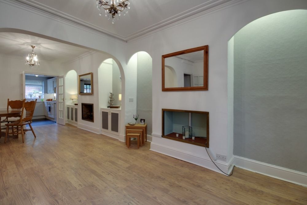 Property photo 2 of 11 Lounge Dining Area