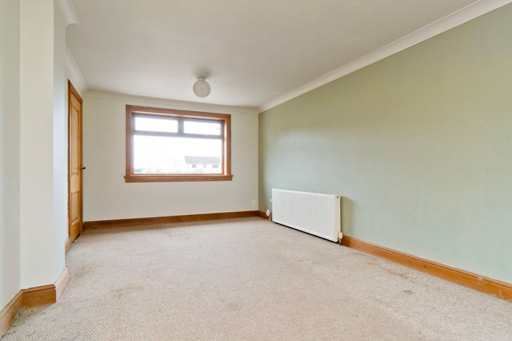 Property photo 3 of 8 Property Image 3