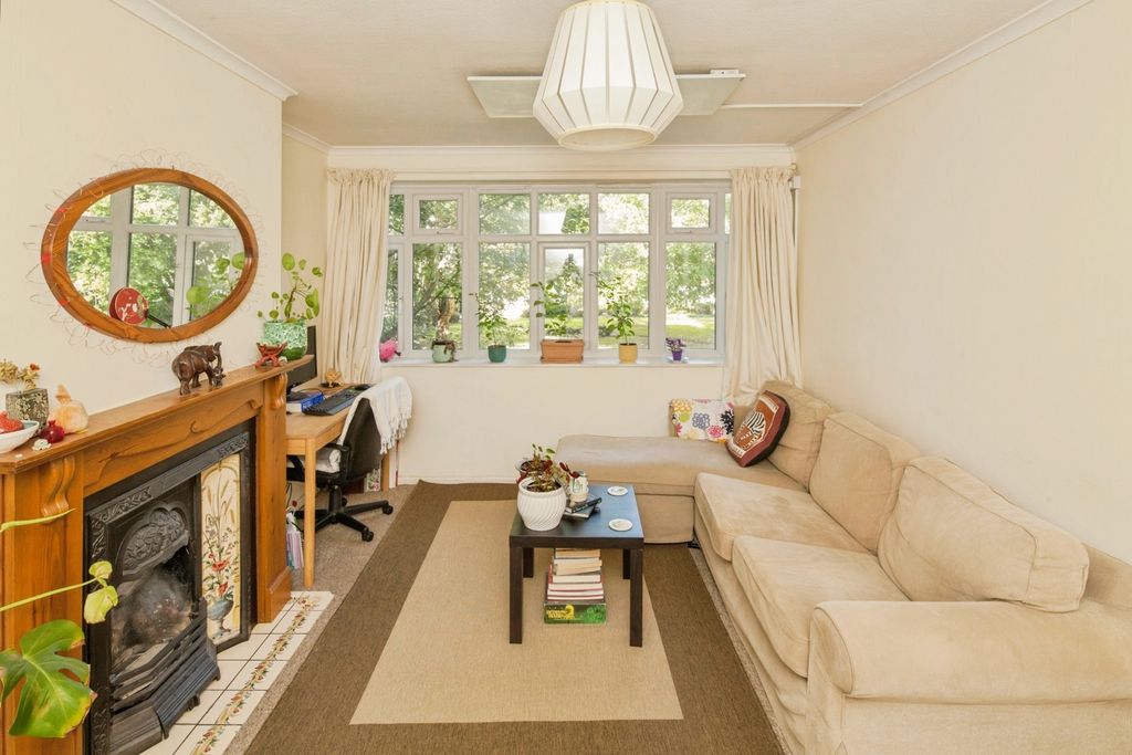 Property photo 1 of 17 Photo