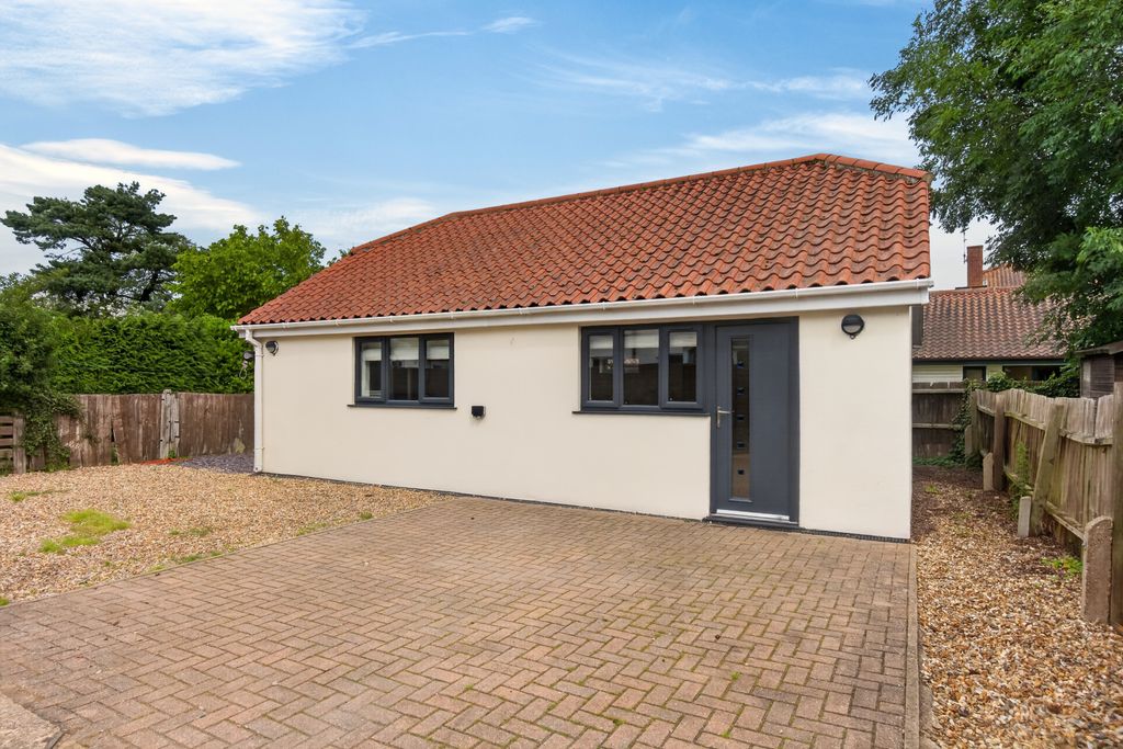 Property photo 2 of 28 A6703808