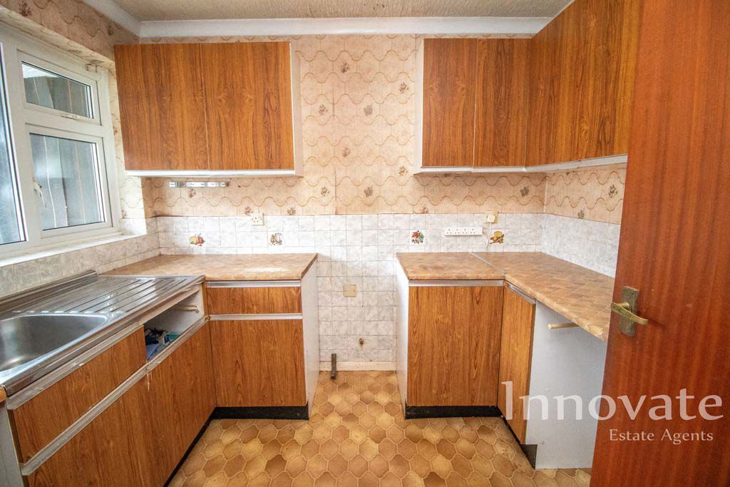 Property photo 3 of 10 Photo 1