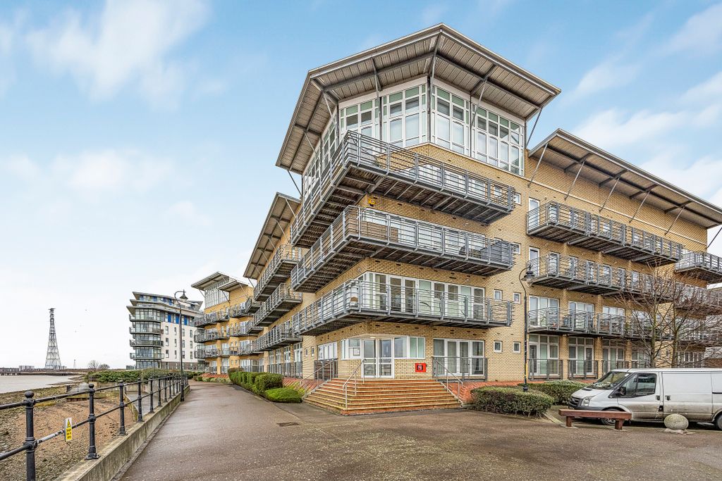 Additional image 15 of 2 bed flat for saleCarmichael Avenue, Greenhithe DA9