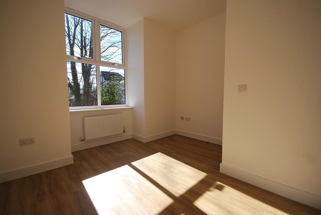 Property photo 2 of 7 Photo 2