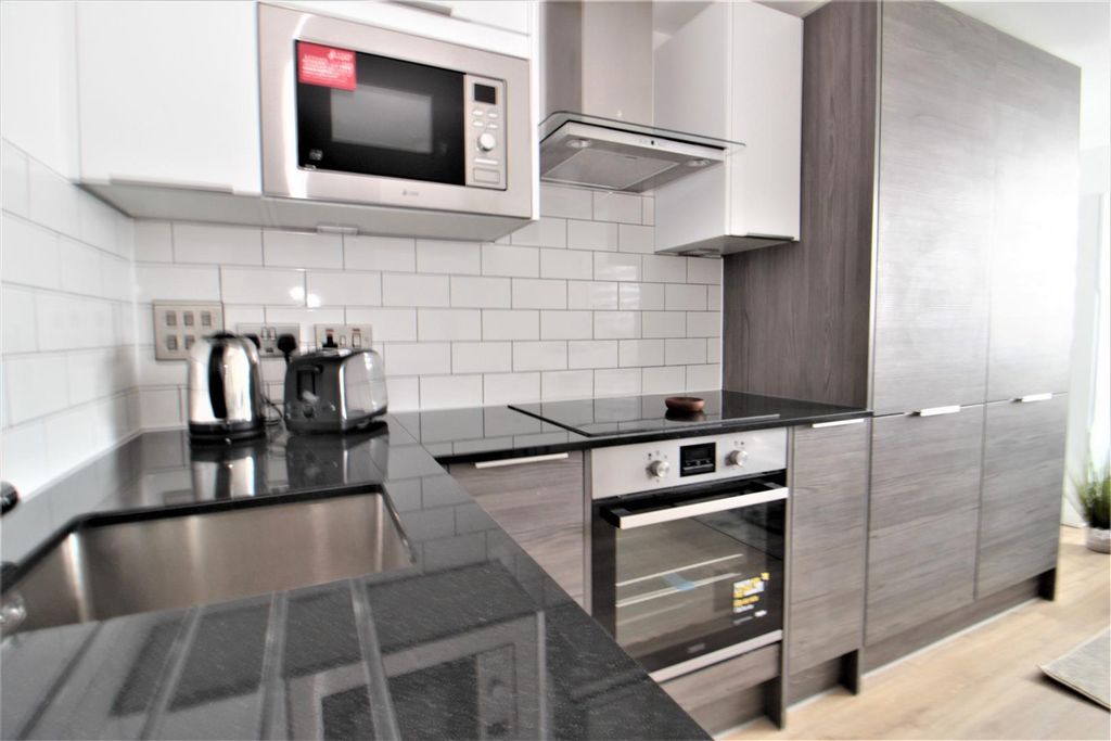 Property photo 3 of 8 Jnecezux4Eoxazzdgp3Zjw.Jpg